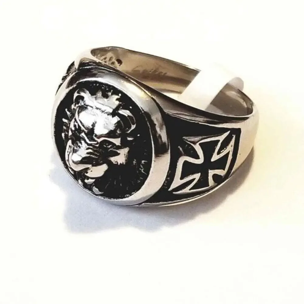 New stainless steel Loin‎ ring size 11
